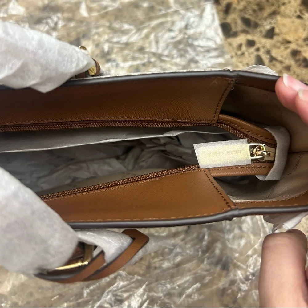 Michael Kors Brown and Cream Monogram tote bag. - Picture 10 of 12